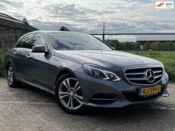 Grijs Gebruikt 2015 Mercedes E220 Ambition Sedan | € 11.950 (Goede deal)
