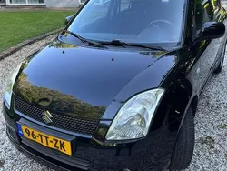 Zwart Gebruikt 2007 Suzuki Swift Hatchback | € 1.500 (Goede deal)