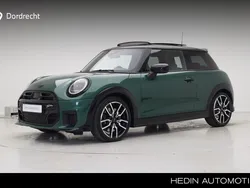 Groen Gebruikt 2024 Mini John Cooper Works Hatchback | € 38.795