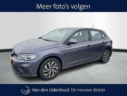 Grijs Gebruikt 2023 VW Polo Life Hatchback | € 23.750 (Iets duurder)