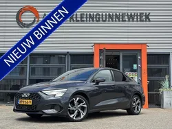 Grijs Gebruikt 2022 Audi A3 Edition .1 Sedan | € 28.450 (Super prijs)