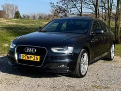 Blauw Gebruikt 2014 Audi A4 Business Sedan | € 8.950 (Eerlijke prijs)