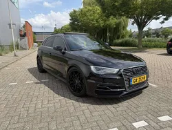 Zwart Gebruikt 2015 Audi A3 S-Line Hatchback | € 12.999 (Eerlijke prijs)