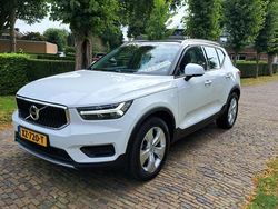 Wit Gebruikt 2019 Volvo XC40 Momentum SUV | € 29.950 (Goede deal)