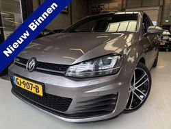 Grijs Gebruikt 2015 VW Golf VII Edition Hatchback | € 14.250 (Iets duurder)