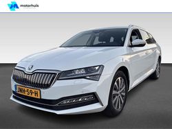 Wit Gebruikt 2024 Skoda Superb Business Line Stationwagen | € 33.940