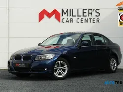 Blauw, metallic lak Gebruikt 2011 BMW 318 Executive Sedan | € 9.695 (Iets duurder)