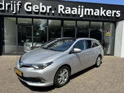Grijs Gebruikt 2015 Toyota Auris Touring Sports Stationwagen | € 8.400 (Eerlijke prijs)