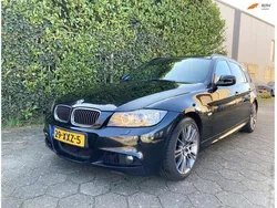 Zwart Gebruikt 2012 BMW 320 Luxury Line Stationwagen | € 7.850 (Eerlijke prijs)