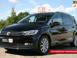 Zwart Gebruikt 2016 VW Touran Highline MPV | € 19.450 (Iets duurder)