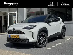 Grijs Gebruikt 2022 Toyota Yaris Cross Sport SUV | € 32.950 (Iets duurder)