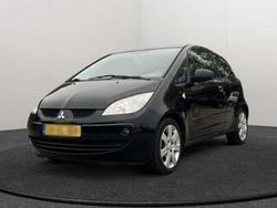 Zwart Gebruikt 2006 Mitsubishi Colt Hatchback | € 2.750 (Eerlijke prijs)