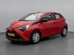 Rood Gebruikt 2020 Toyota Aygo Hatchback | € 10.445 (Eerlijke prijs)