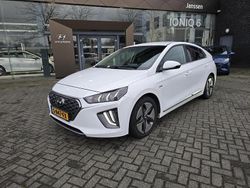 Wit Gebruikt 2020 Hyundai Ioniq Premium Hatchback | € 14.950 (Goede deal)