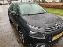 Zwart Gebruikt 2018 Citroën C4 Cactus PureTech Hatchback | € 12.950 (Eerlijke prijs)