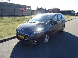 Blauw, metallic lak Gebruikt 2015 Peugeot 5008 Style MPV | € 6.295 (Super prijs)