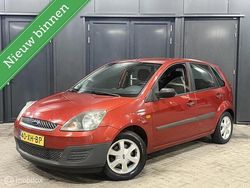 Oranje Gebruikt 2007 Ford Fiesta Cool & Sound Edition Hatchback | € 1.199 (Goede deal)