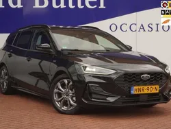 Zwart Gebruikt 2024 Ford Focus ST-Line X Stationwagen | € 27.999 (Super prijs)