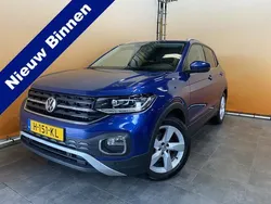 Blauw, metallic lak Gebruikt 2020 VW T-Cross Style SUV | € 21.700 (Goede deal)