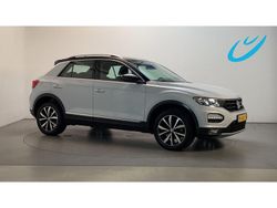 Wit Gebruikt 2020 VW T-Roc Business SUV | € 22.400 (Eerlijke prijs)