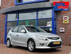 Grijs Gebruikt 2011 Hyundai i30 Hatchback | € 5.945 (Duur)