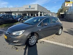 Grijs Gebruikt 2014 Opel Astra Design Edition Hatchback | € 4.499 (Goede deal)