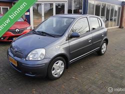 Blauw Gebruikt 2005 Toyota Yaris Hatchback | € 4.950 (Duur)