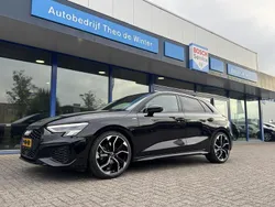 Zwart Gebruikt 2022 Audi A3 Sport Hatchback | € 27.495