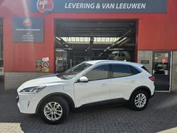 Wit Gebruikt 2022 Ford Kuga Titanium SUV | € 25.950 (Super prijs)