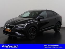 Black metallic (tegxa) Gebruikt 2021 Renault Arkana R.S. SUV | € 22.895 (Eerlijke prijs)