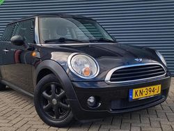 Zwart Gebruikt 2009 Mini ONE Hatchback | € 3.740 (Iets duurder)