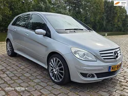 Grijs Gebruikt 2005 Mercedes B200 MPV | € 5.999 (Iets duurder)