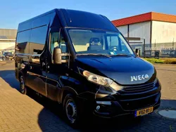 Zwart Gebruikt 2018 Iveco Daily Van | € 16.500 (Eerlijke prijs)