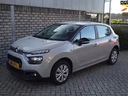 Grijs, metallic lak Gebruikt 2021 Citroën C3 Business Class Hatchback | € 11.650 (Goede deal)