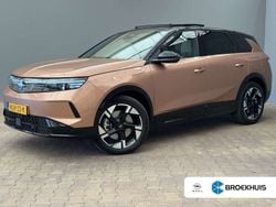 Bruin, metallic lak Gebruikt 2025 Opel Grandland Electric SUV | € 42.900 (Super prijs)