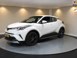 Wit Gebruikt 2016 Toyota C-HR SUV | € 15.940 (Eerlijke prijs)