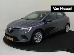 Grijs Gebruikt 2021 Renault Clio V Zen Hatchback | € 12.940 (Goede deal)