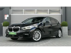 Zwart Gebruikt 2020 BMW 118 Executive Hatchback | € 19.240 (Eerlijke prijs)