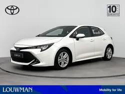 Wit Gebruikt 2022 Toyota Corolla Hybrid Business Edition Hatchback | € 23.945 (Goede deal)