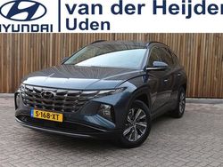 Dark teal (blauw metallic) Gebruikt 2023 Hyundai Tucson Comfort SUV | € 29.450 (Goede deal)