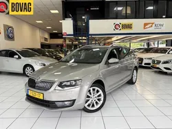 Beige Gebruikt 2014 Skoda Octavia Elegance Stationwagen | € 10.950 (Iets duurder)
