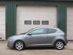 Grijs, metallic lak Gebruikt 2010 Alfa Romeo MiTo Hatchback | € 3.450 (Eerlijke prijs)