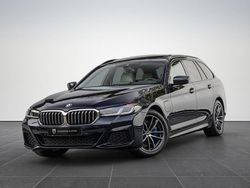Zwart Gebruikt 2021 BMW 530 Stationwagen | € 39.900 (Eerlijke prijs)