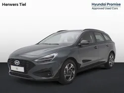 Cypress green Gebruikt 2025 Hyundai i30 Comfort Stationwagen | € 35.835