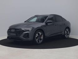 Grijs Gebruikt 2023 Audi Q8 SUV | € 56.500