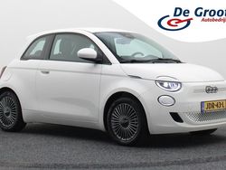 Wit Gebruikt 2022 Fiat 500e Icon Hatchback | € 17.950 (Eerlijke prijs)