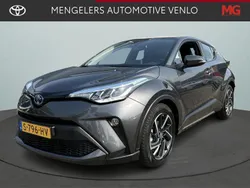 Grijs Gebruikt 2023 Toyota C-HR SUV | € 29.950 (Eerlijke prijs)