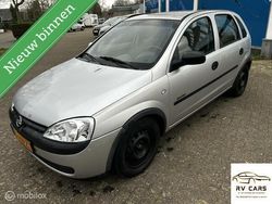 Grijs Gebruikt 2001 Opel Corsa Comfort Hatchback | € 999 (Eerlijke prijs)