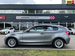 Grijs Gebruikt 2011 BMW 116 Hatchback | € 12.990 (Duur)