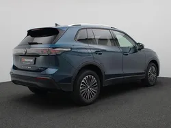 Blauw Nieuw 2025 VW Tiguan Edition SUV | € 49.900 (Super prijs)